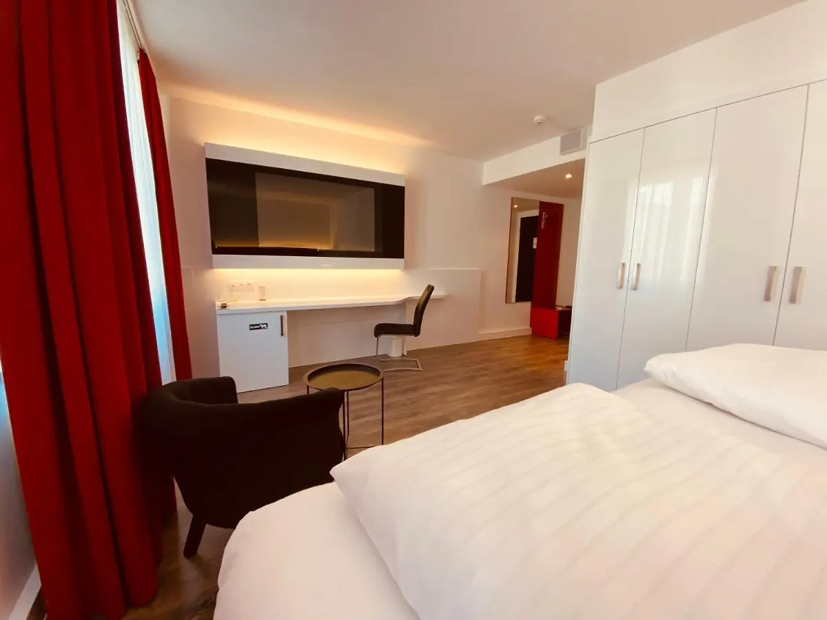 4 Romantische Hotels nahe dem Hygiene-Museum Dresden